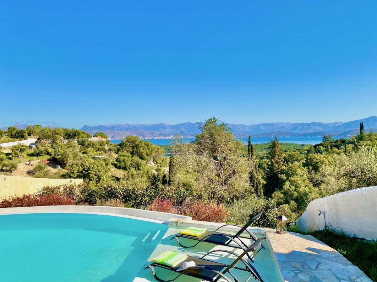 Luxury Artemisia With Private Pool Karyotikon