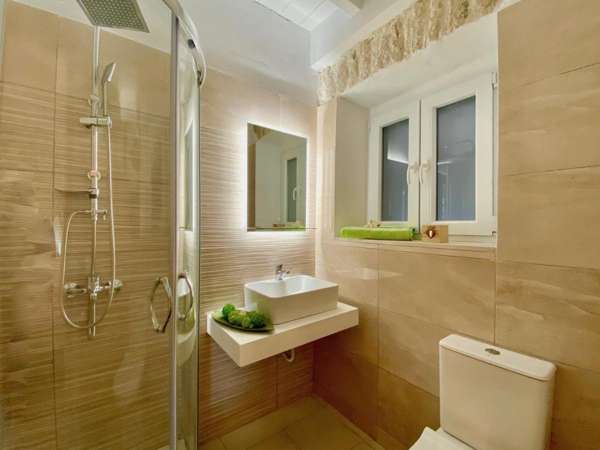 Luxury Artemisia With Private Pool Villa
