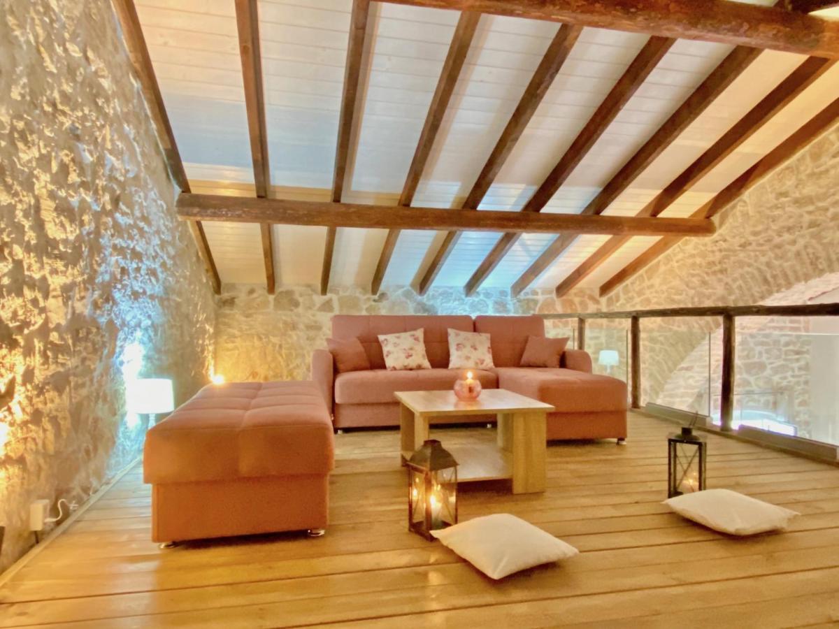 Luxury Artemisia With Private Pool Karyotikon